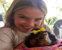 She had adopted a guinea pig named Nacho who passed away in August 2021. 